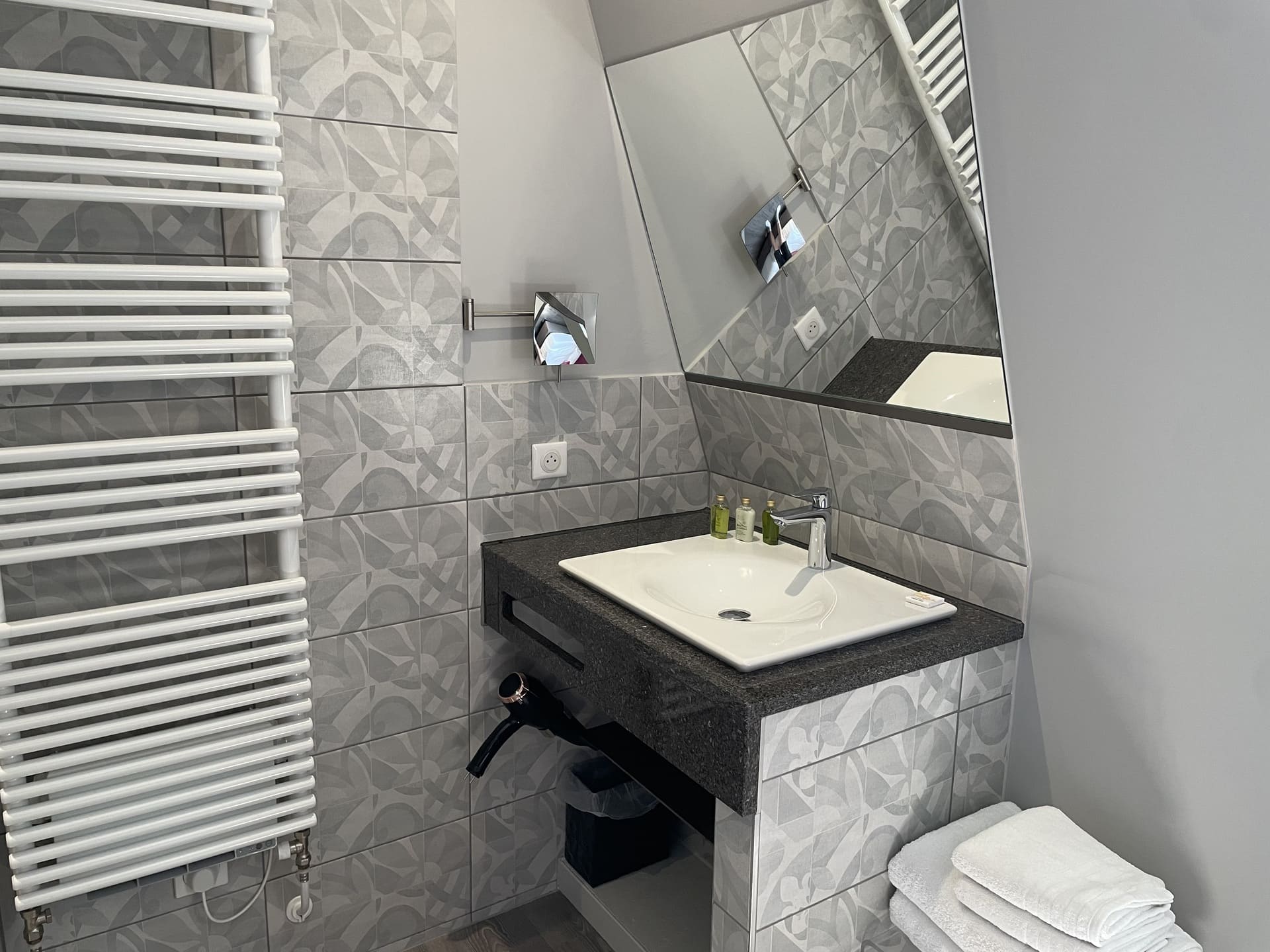 Salle de bain gite Apogée