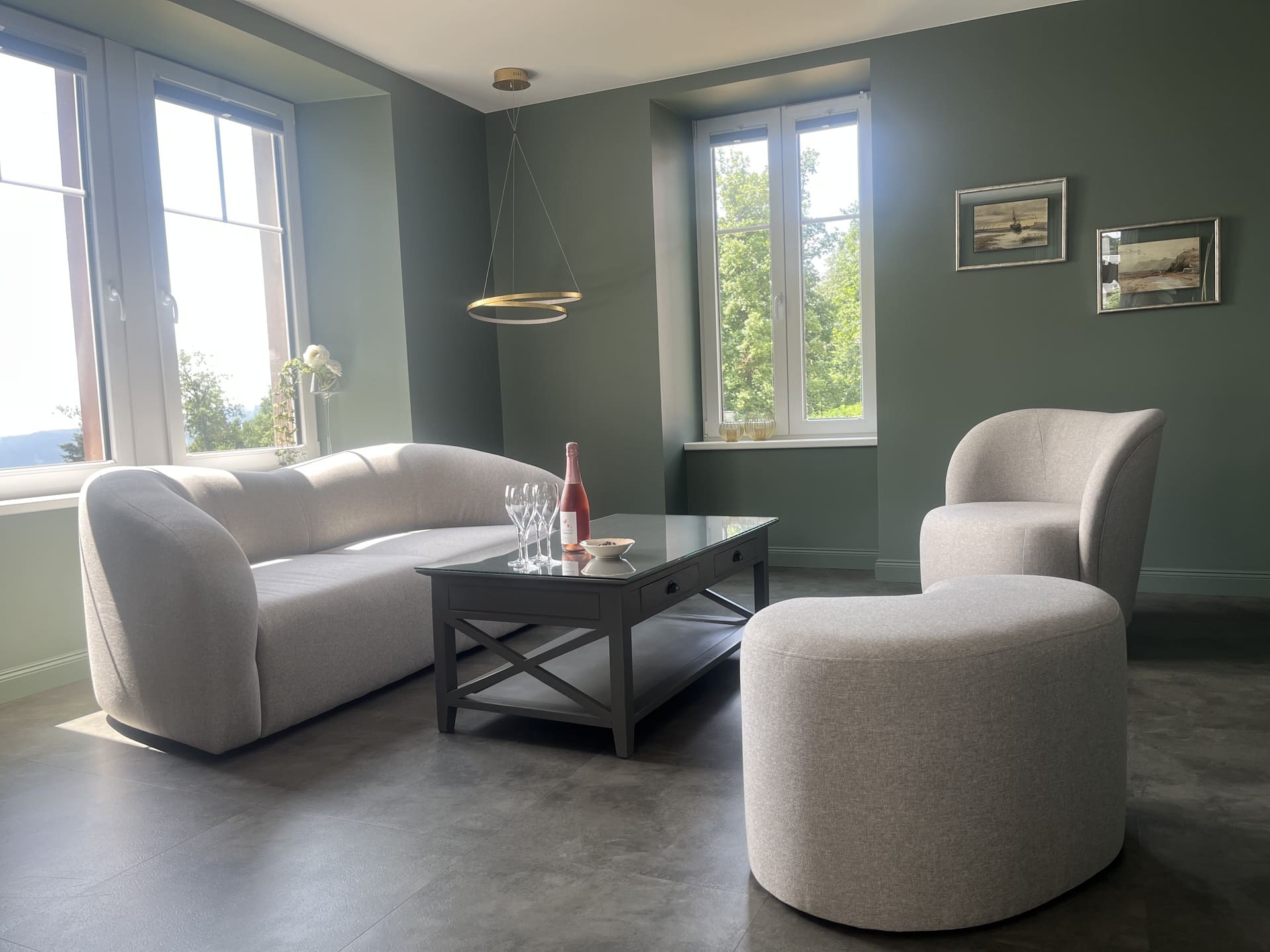 Salon gite Azur